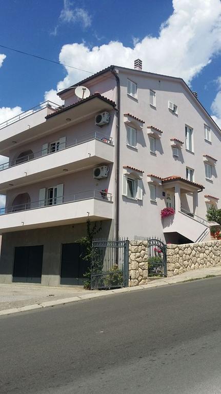 Apartment Marko Antonio Crikvenica Buitenkant foto